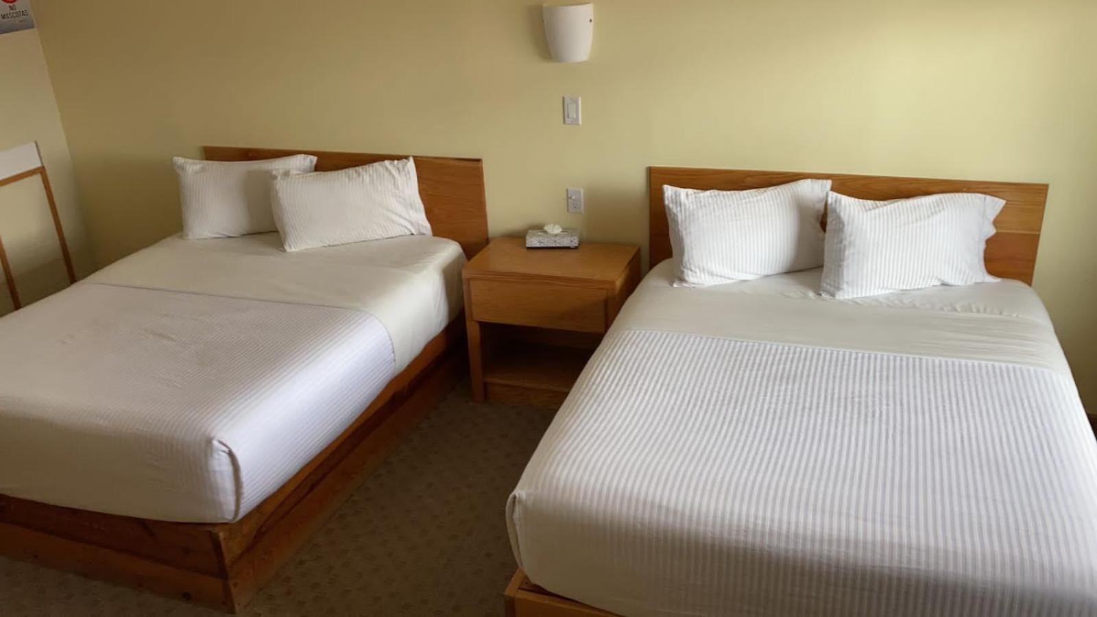 La Huerta Inn & Suites Cuauhtémoc Chambre photo